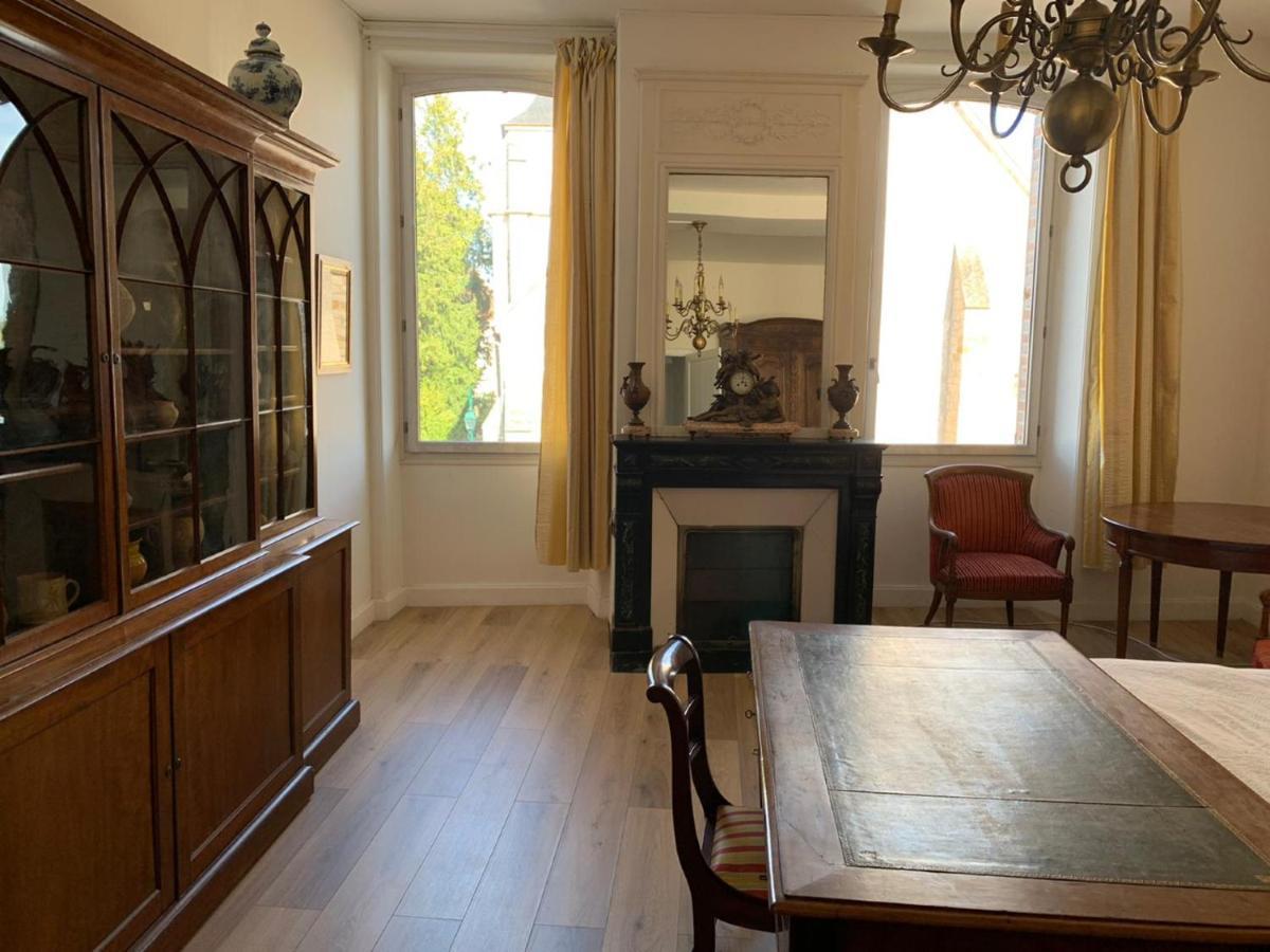Grand Corps De Ferme A La Rue Messire Etienne 89113 Neuilly Valravillon Villa ภายนอก รูปภาพ