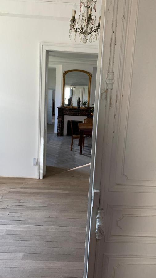 Grand Corps De Ferme A La Rue Messire Etienne 89113 Neuilly Valravillon Villa ภายนอก รูปภาพ