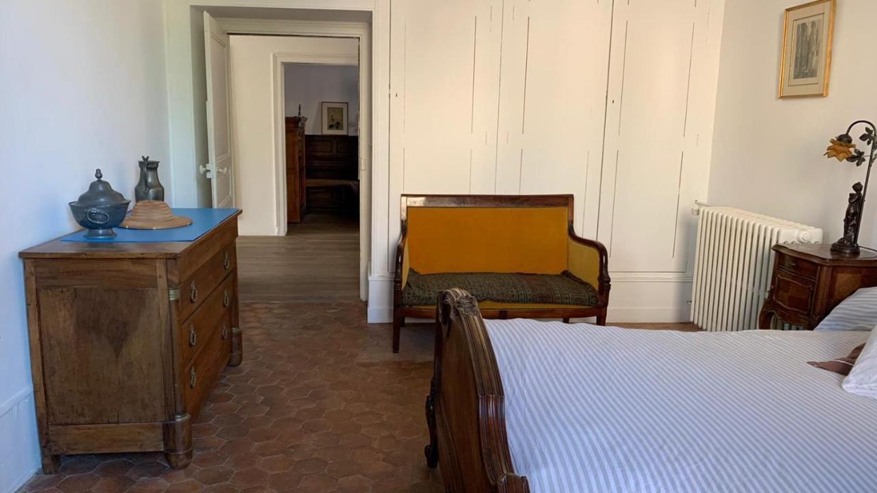 Grand Corps De Ferme A La Rue Messire Etienne 89113 Neuilly Valravillon Villa ภายนอก รูปภาพ