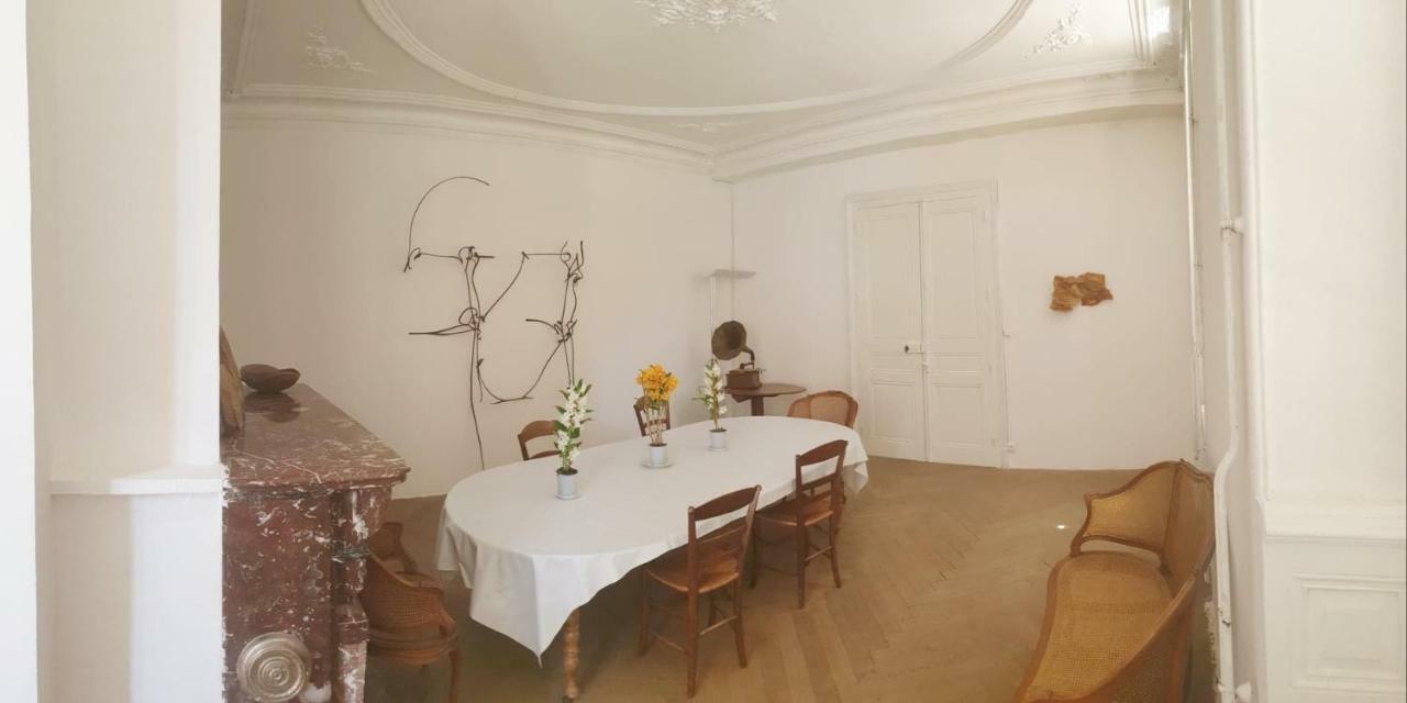 Grand Corps De Ferme A La Rue Messire Etienne 89113 Neuilly Valravillon Villa ภายนอก รูปภาพ